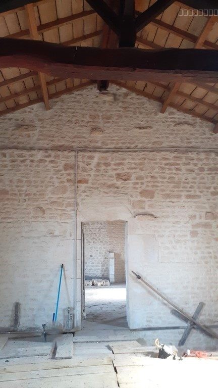 Belle Bâtisse début 16éme siècle — photo 5