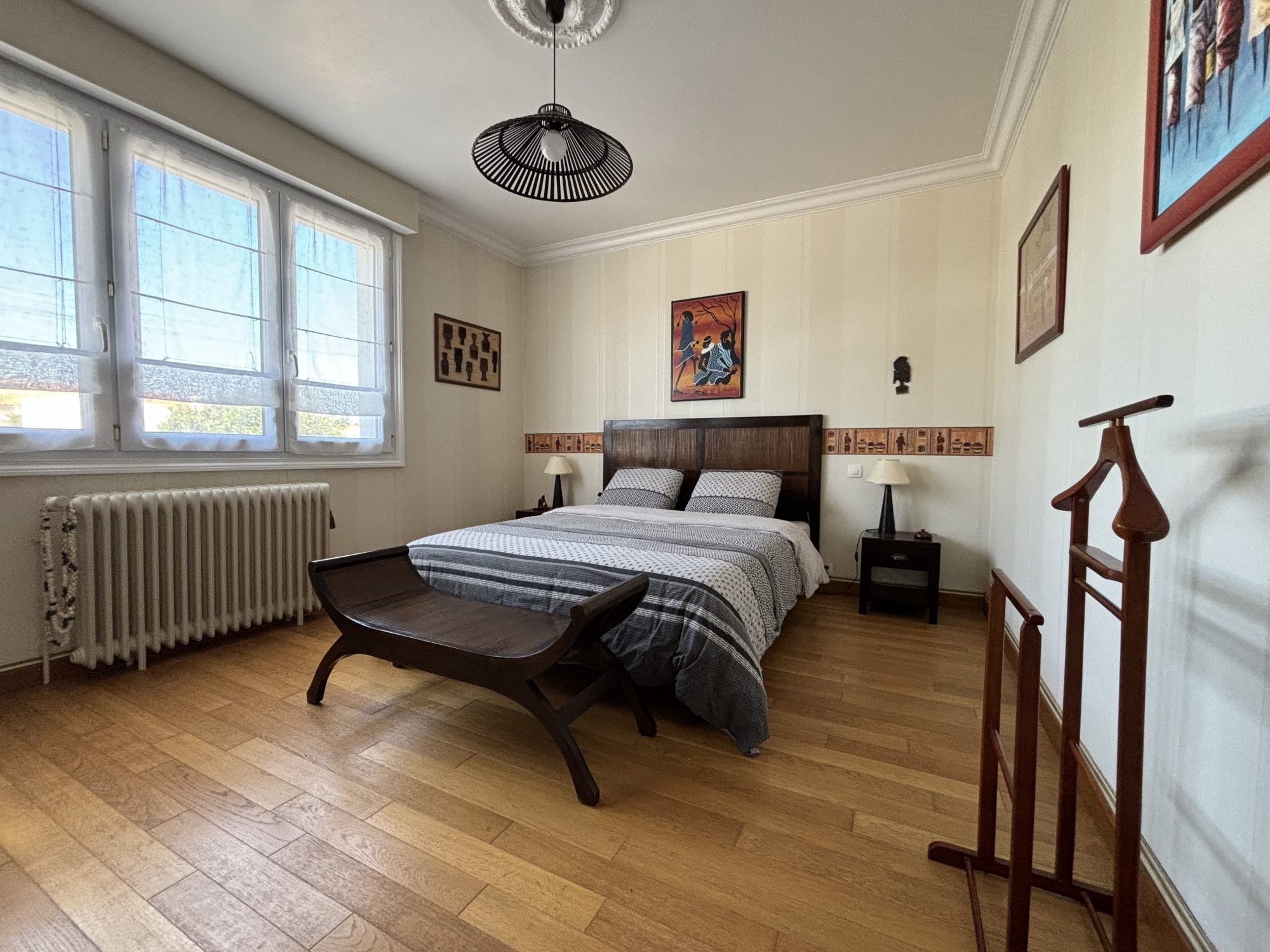 PROCHE DE LA ROCHELLE - MAISON 6 PIÈCES AVEC PISCINE — photo 7