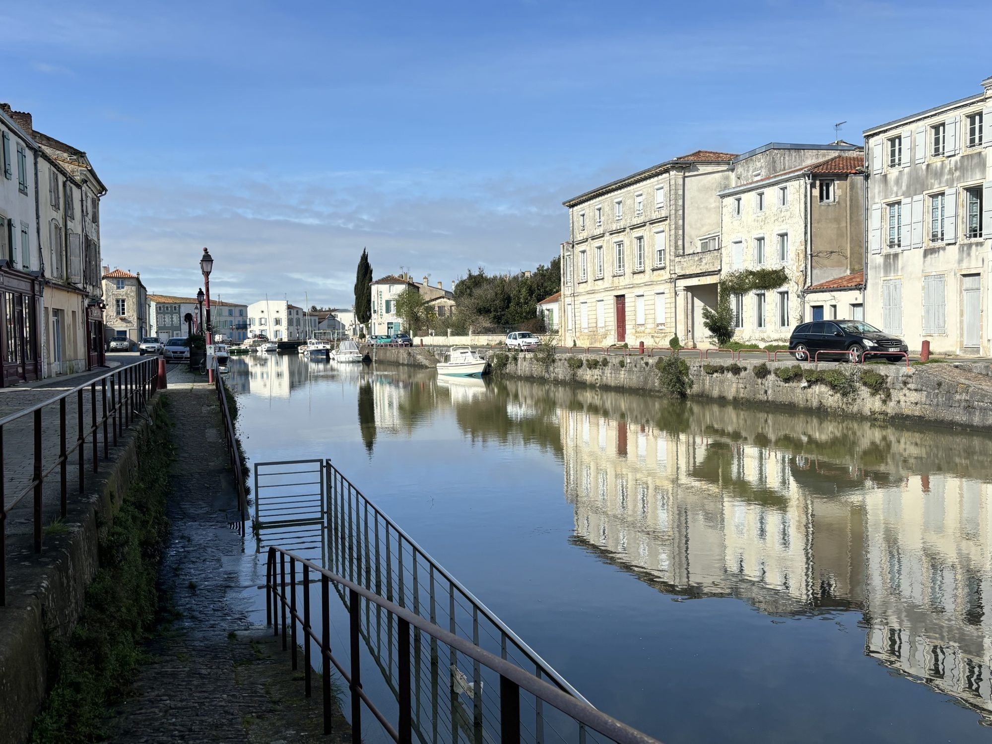 SPECIAL INVESTISSEUR - 3 APPARTEMENTS EN BON ETAT — photo 20