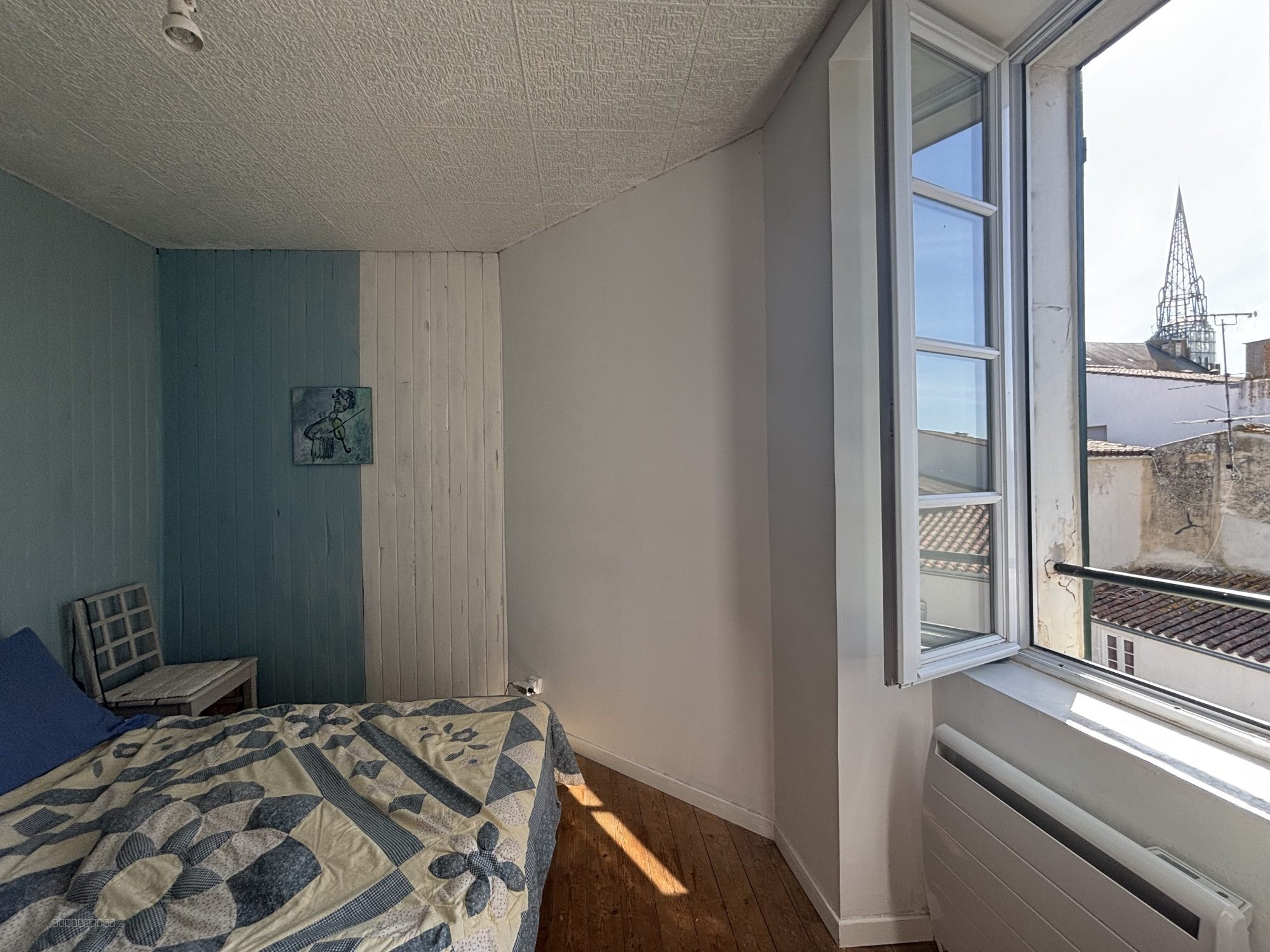 Maison Charmante en centre ville — photo 6