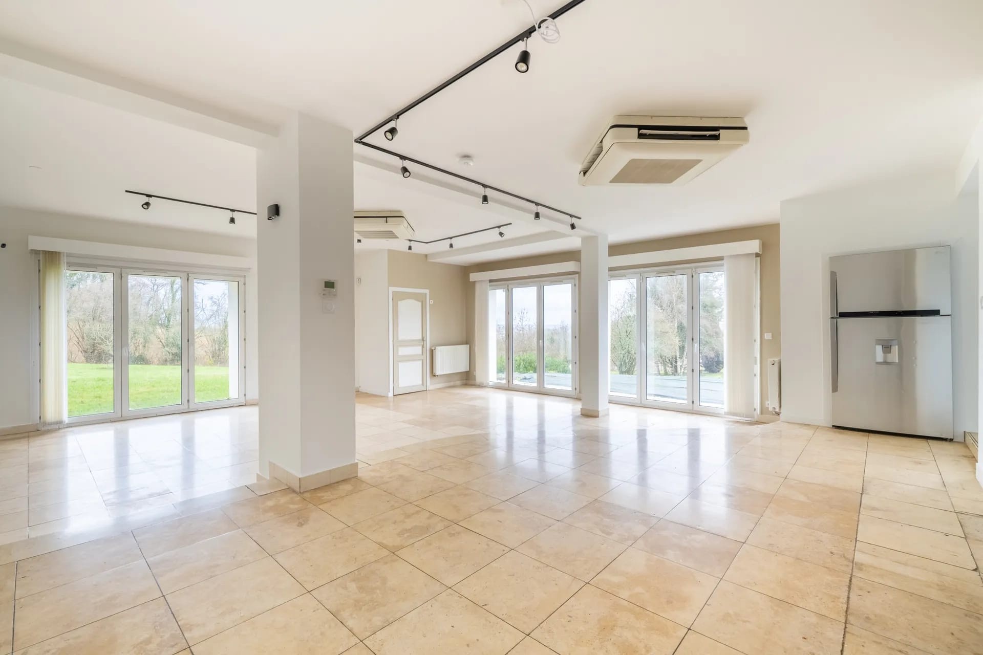 Superbe propriété avec 22000 m2 de terrain — photo 8