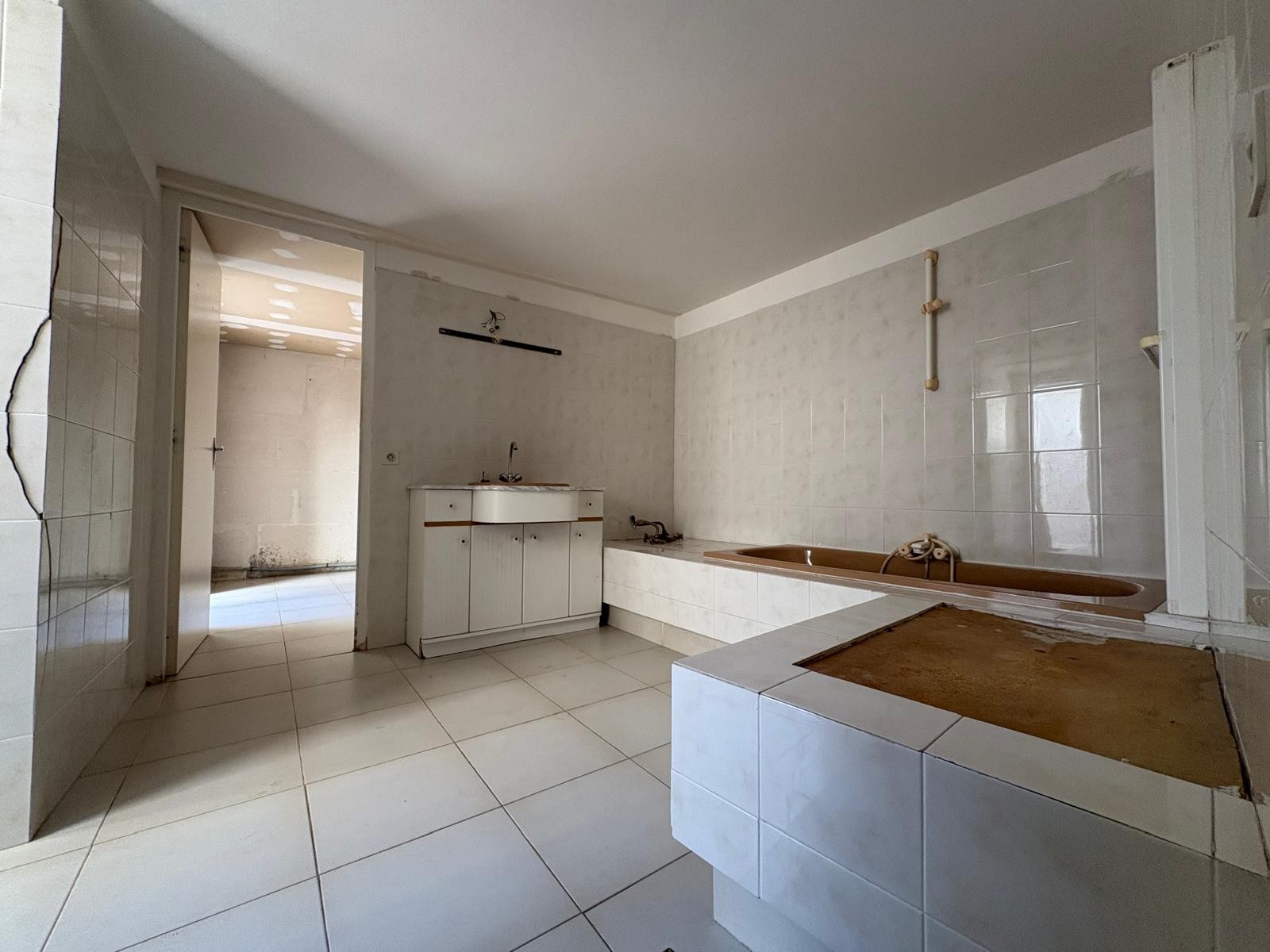 À Louer   Grande Maison de Village T6 avec Cour — photo 17