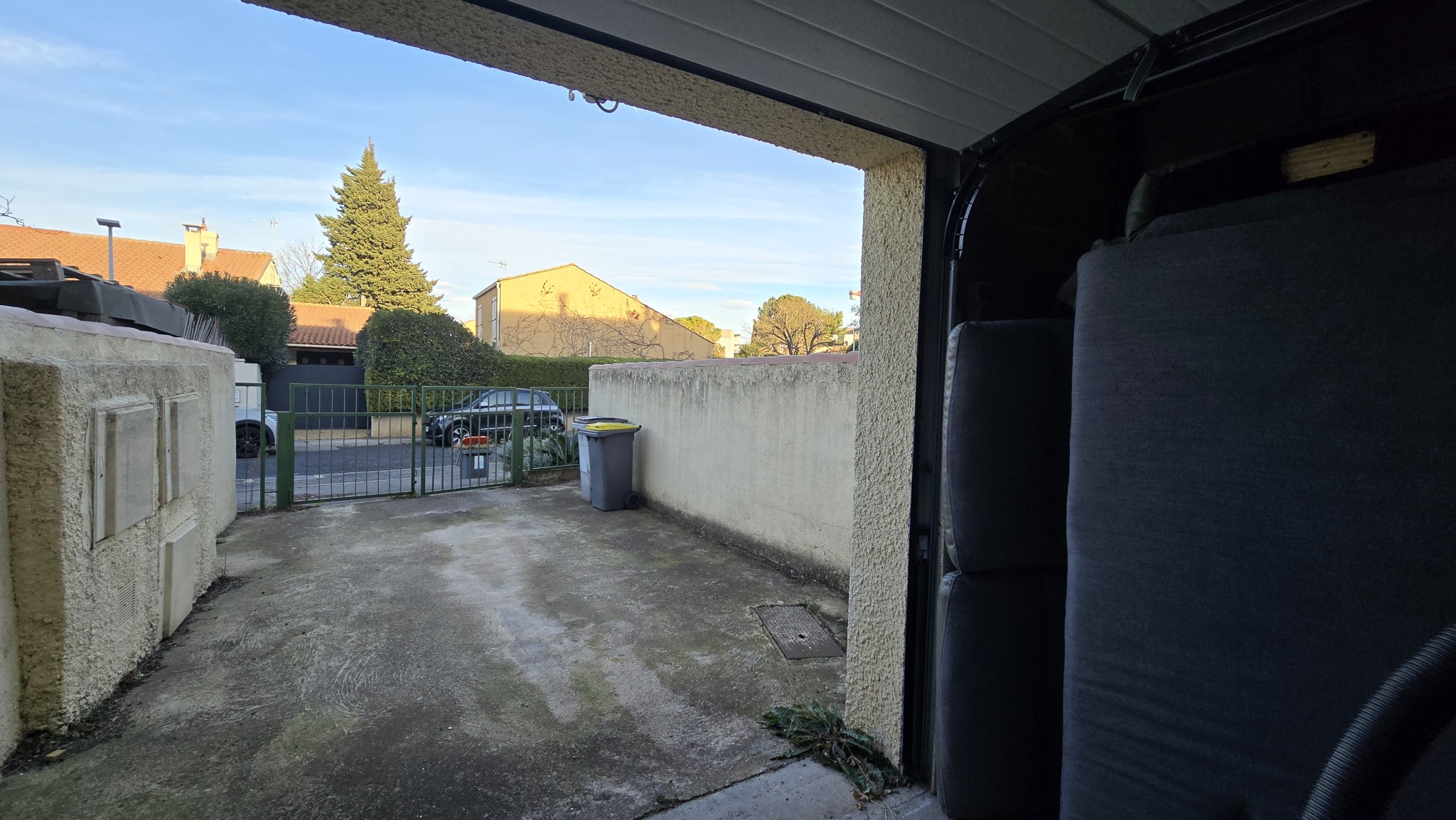 Maison de type 4 en triplex avec jardinet et garage — photo 15