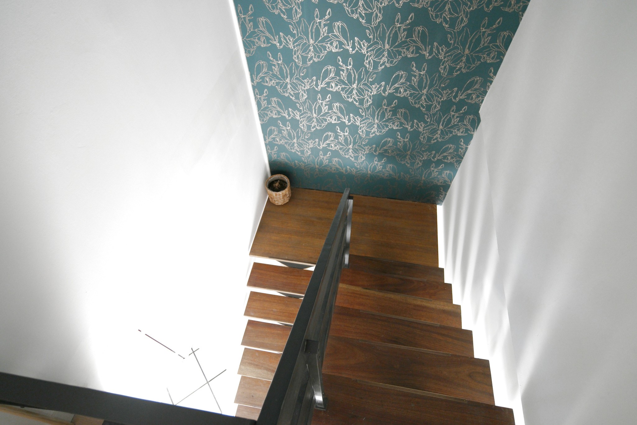 Maison de type 4 en triplex avec jardinet et garage — photo 10