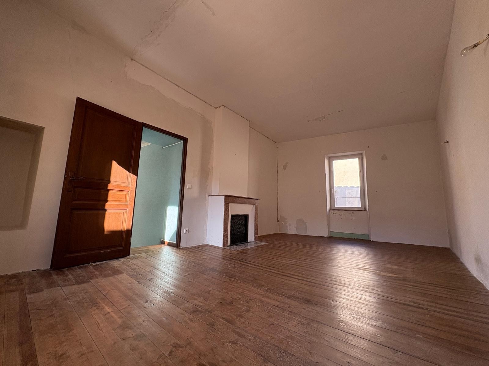 À Louer   Grande Maison de Village T6 avec Cour — photo 7
