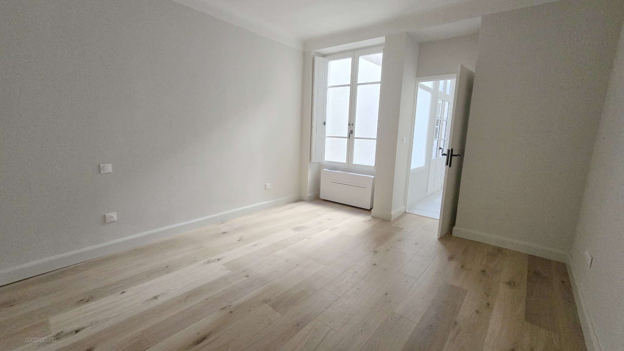 Superbe appartement haussmannien de 162 m2 au coeur du centre-ville de Narbonne — photo 12