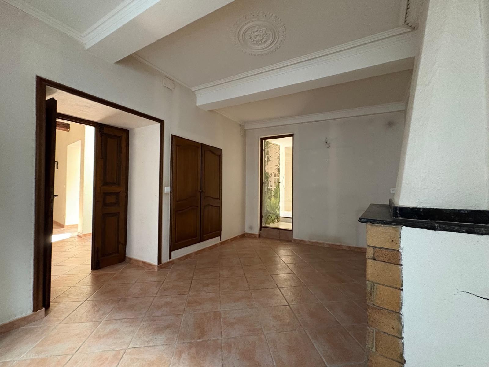 À Louer   Grande Maison de Village T6 avec Cour — photo 8