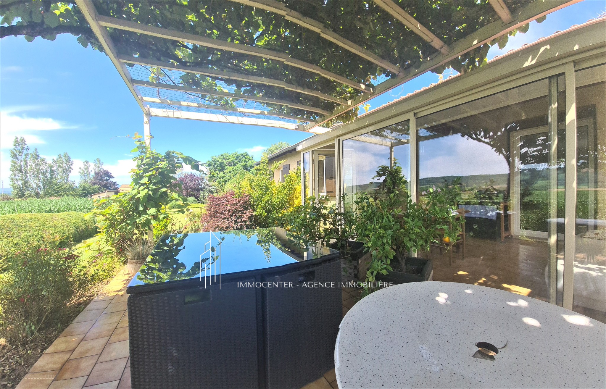 VILLA AU CALME AVEC TRES BEAU TERRAIN — photo 12