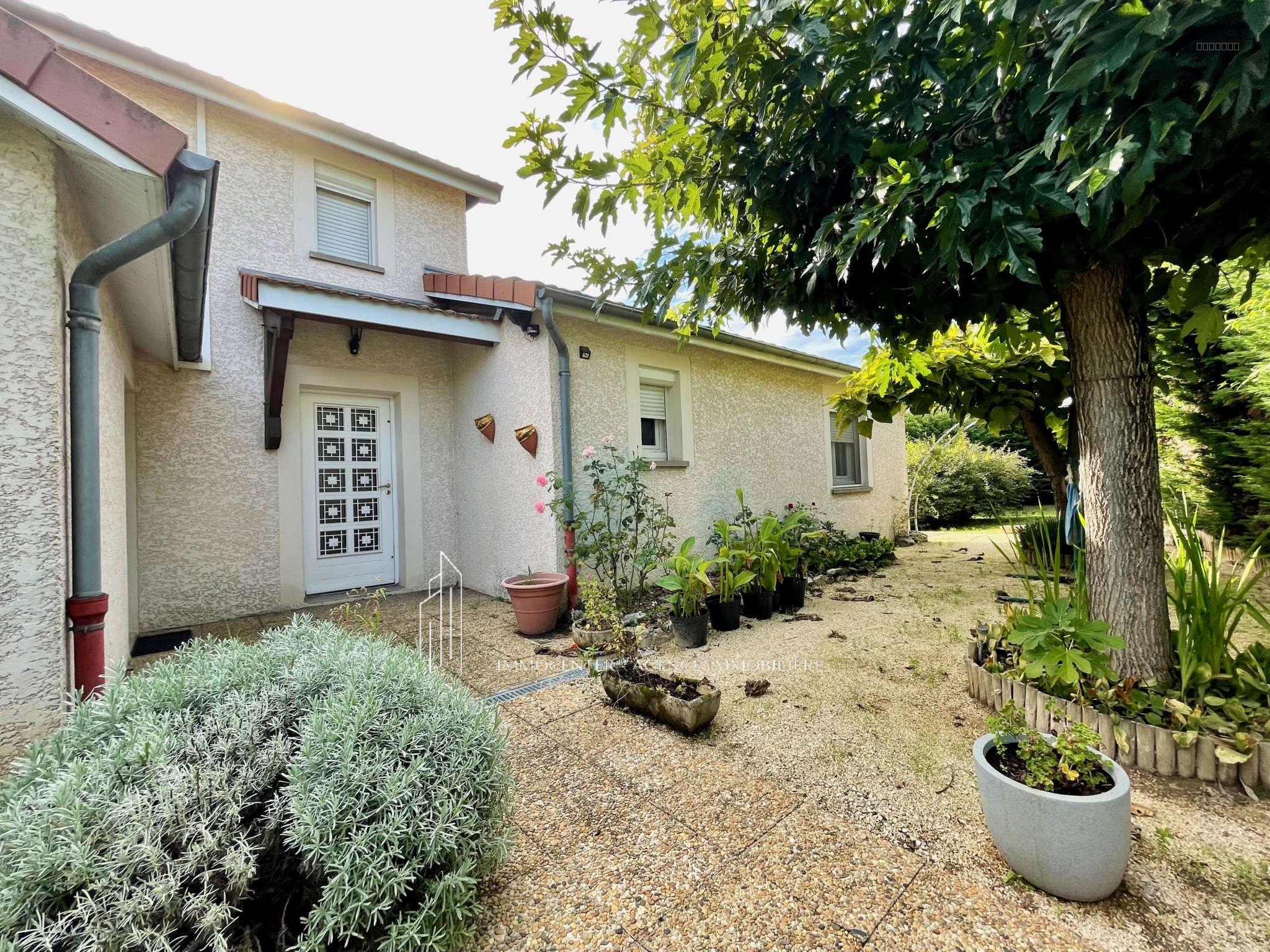 VILLA PLAIN PIED AVEC PISCINE — photo 3