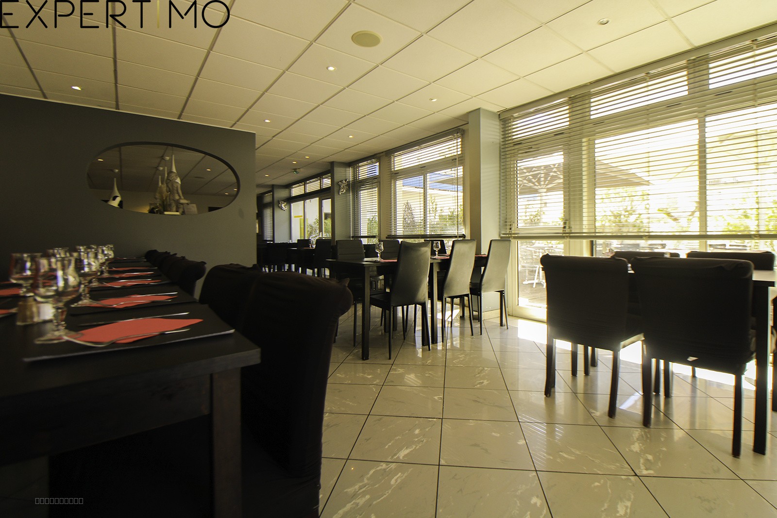 Montpellier, Antigone, murs de 220 M2 avec une terrasse de 200 M2 — photo 2