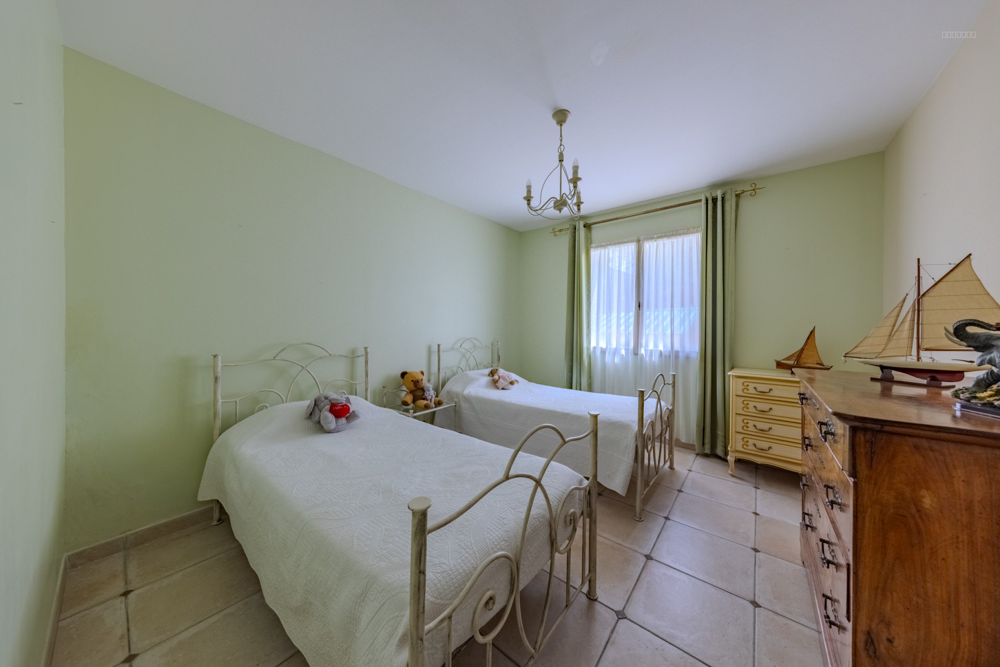 Villa 6 pièces 161 m2 L'Atelier de l'Immo - Votre Havre de Paix Familial à Saturargues ! — photo 9