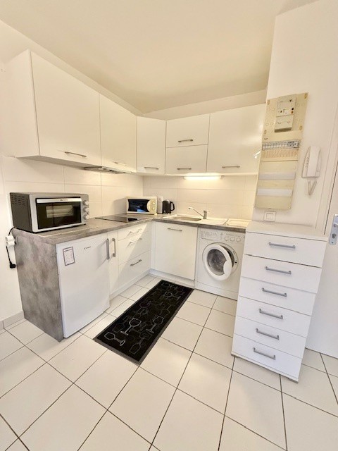 FERNEY VOLTAIRE, T4 132m2 HAB. + 122m2 TERRASSE + GARAGE + CAVE + PK — photo 9