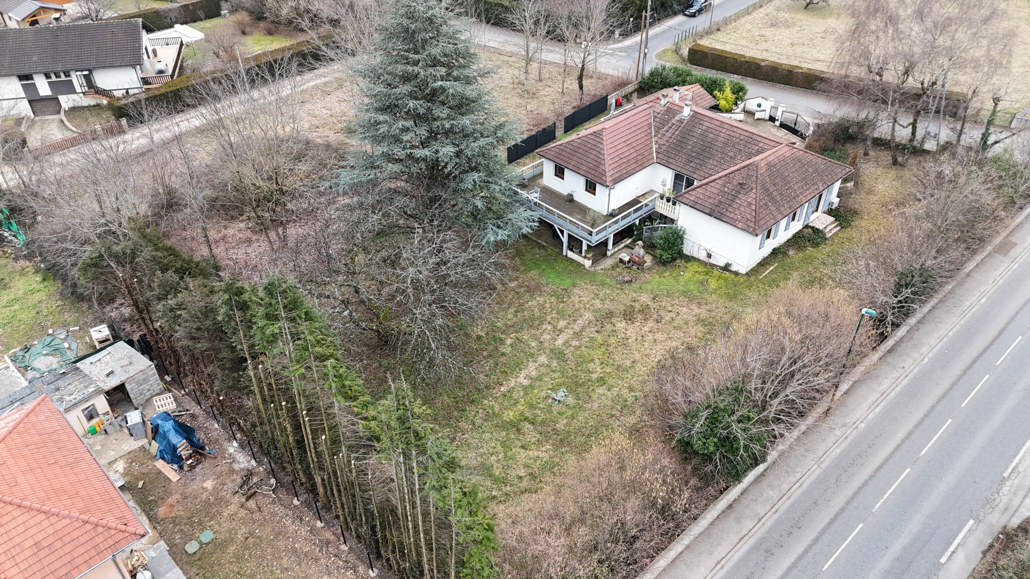 OCHIAZ-VALSERHONE 01200,TERRAIN CONSTRUCTIBLE DE 783m2, LIBRE CONSTRUCTEUR — photo 9