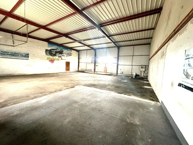 Vente Ornex 01280 Local artisanal + appartement T4 en duplex / Terrain / Parking — photo 10