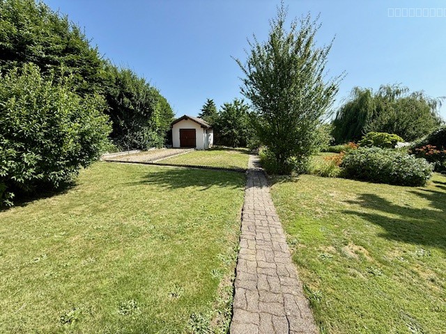ORNEX 01210, villa individuelle 222m2 avec 4 chambres, bureau + T2, garage, terrain 1002m2 — photo 3