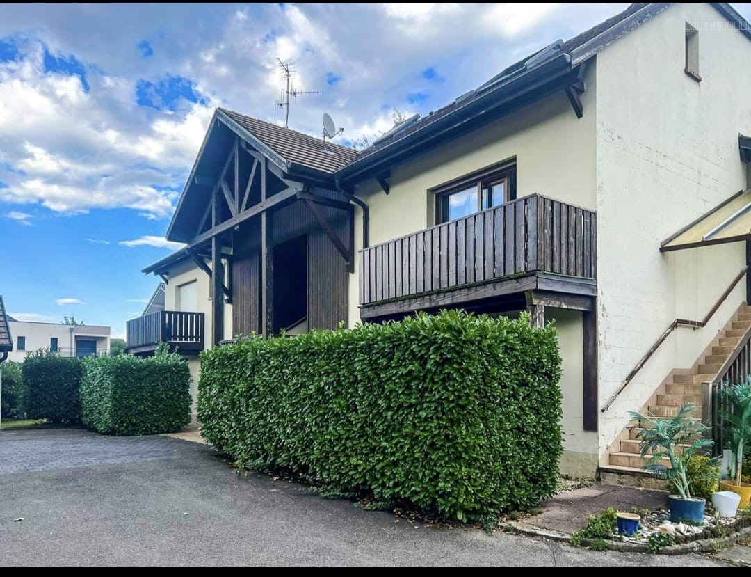 Divonne les Bains 01220, T7 (6 chambres), avec jardin et 2 garages — photo 3