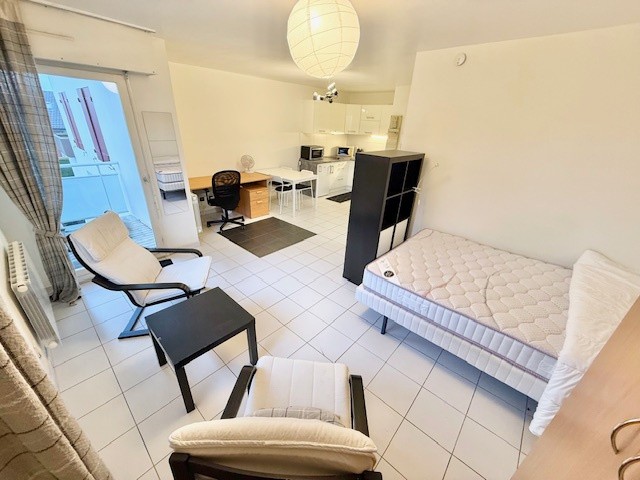 FERNEY VOLTAIRE, T4 132m2 HAB. + 122m2 TERRASSE + GARAGE + CAVE + PK — photo 3