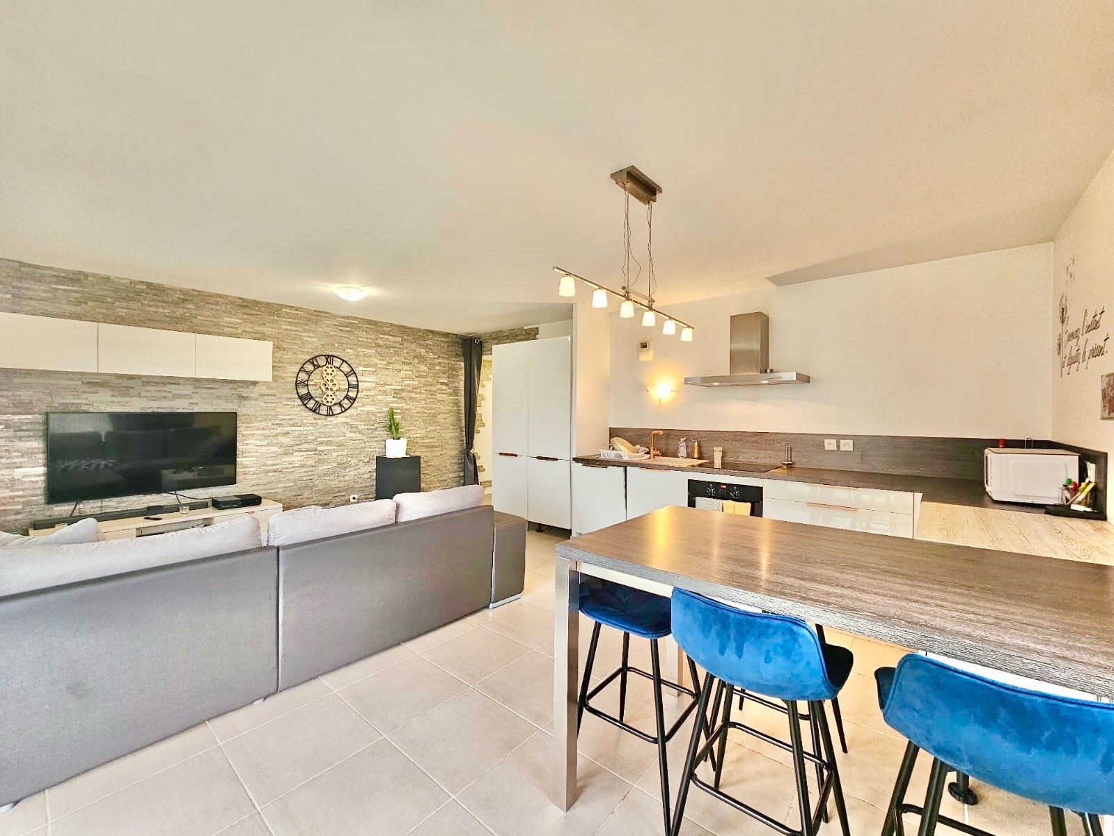 Exclusivité , Valleiry 74520, T3 Attique en dernier étage de 66 m2 avec terrasse et garage — photo 5