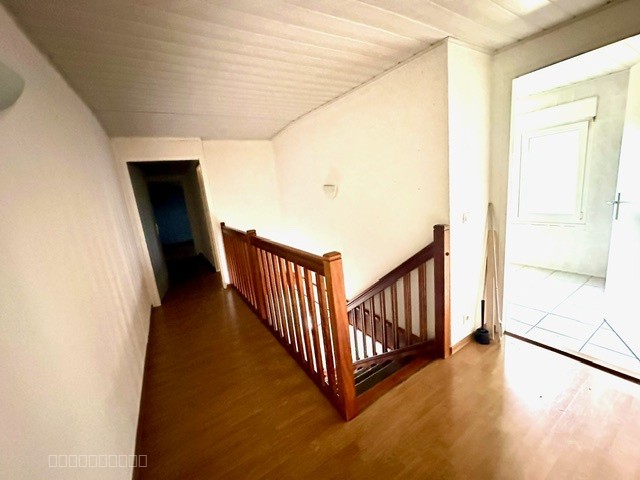 Vente Ornex 01280 Local artisanal + appartement T4 en duplex / Terrain / Parking — photo 16