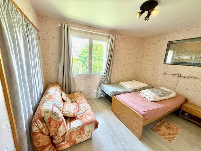 ORNEX 01210, villa individuelle 222m2 avec 4 chambres, bureau + T2, garage, terrain 1002m2 — photo 19