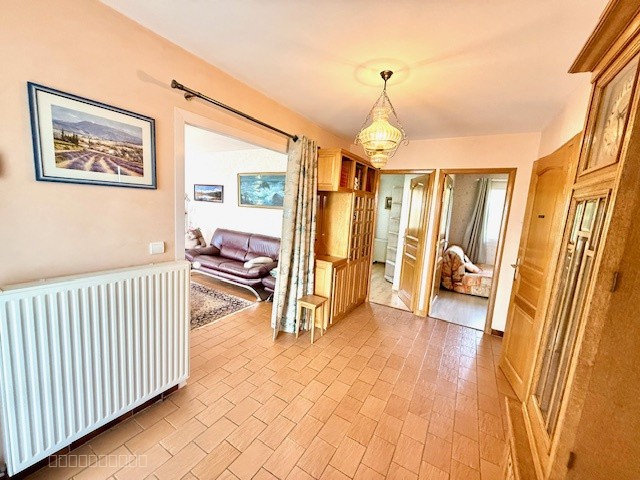 ORNEX 01210, villa individuelle 222m2 avec 4 chambres, bureau + T2, garage, terrain 1002m2 — photo 14