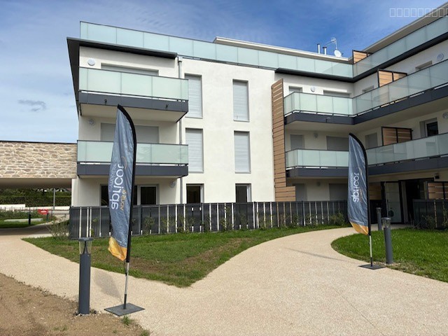 01210 Divonne-les-Bains Appartement T2 ATTIQUE avec terrasse et garage — photo 19