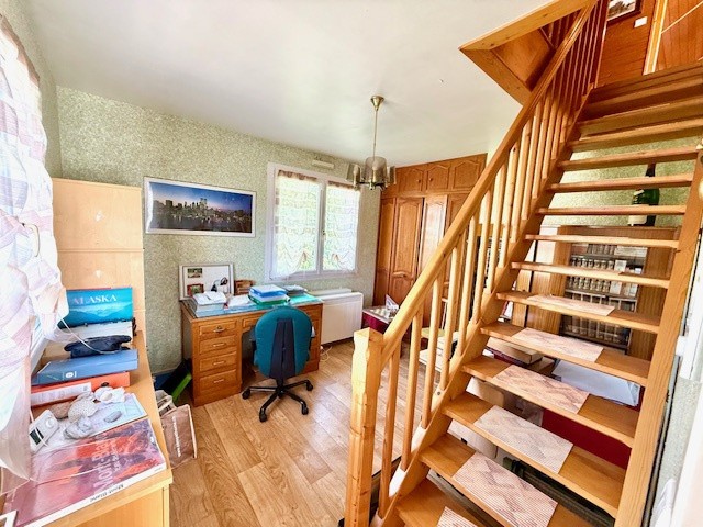 ORNEX 01210, villa individuelle 222m2 avec 4 chambres, bureau + T2, garage, terrain 1002m2 — photo 20
