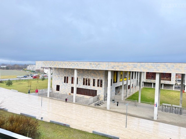 EXCLU : T3 71m2 AVEC BALCON et GARAGE DOUBLE EN SS SOL  01630 ST GENIS POUILLY — photo 19