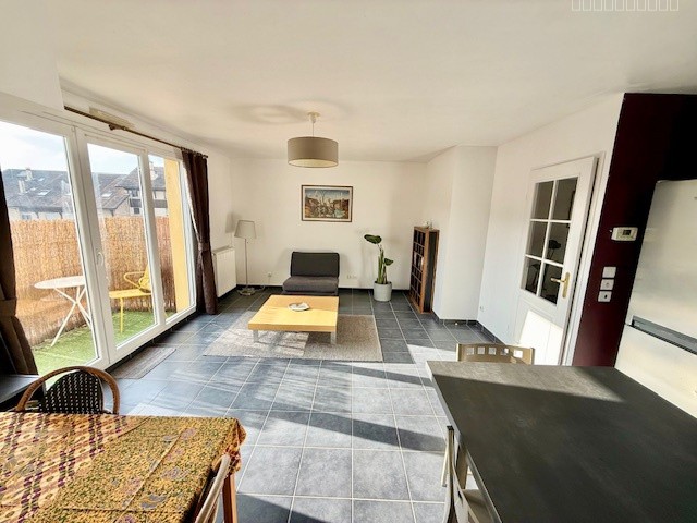 FERNEY-VOLTAIRE 01210, T3 COEUR DE VILLE AVEC BALCON, et GARAGE — photo 5