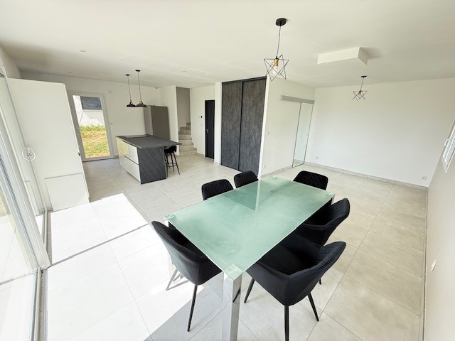 PERON 01630 LIMITE SAINT JEAN DE GONVILLE, VILLA NEUVE T4 AVEC GARAGE ET JARDIN — photo 3