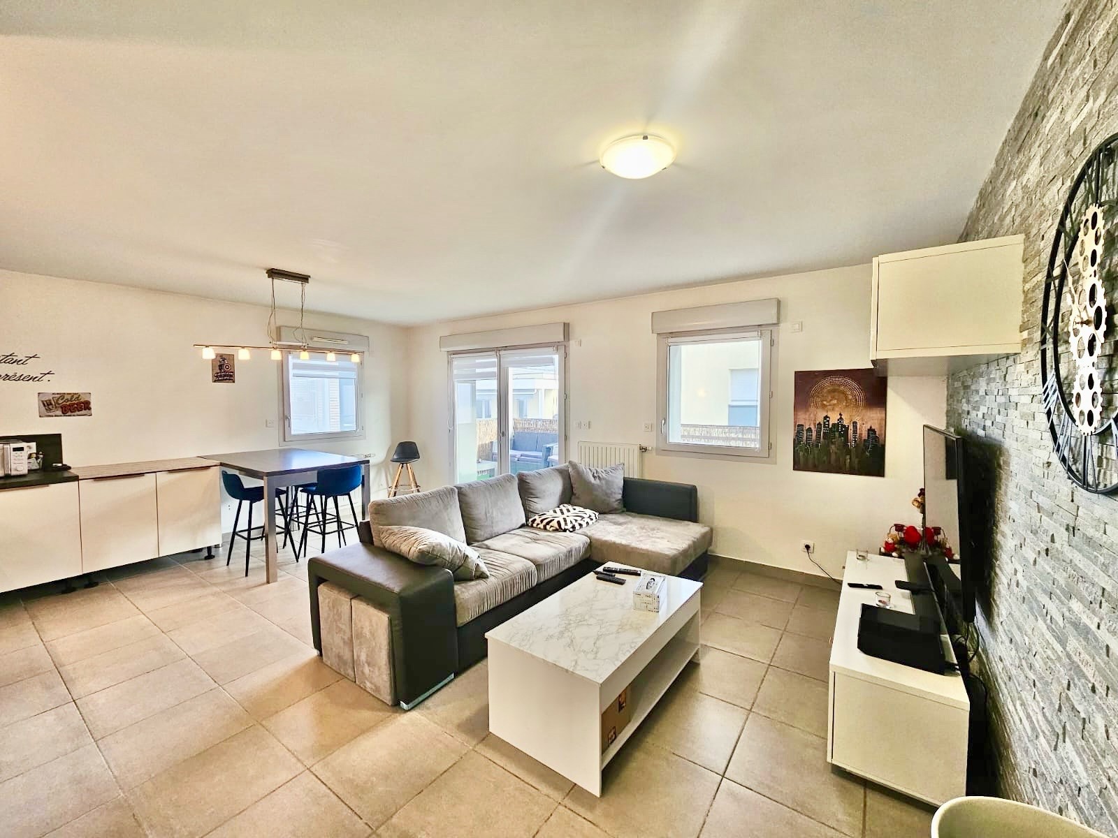 Exclusivité , Valleiry 74520, T3 Attique en dernier étage de 66 m2 avec terrasse et garage — photo 2