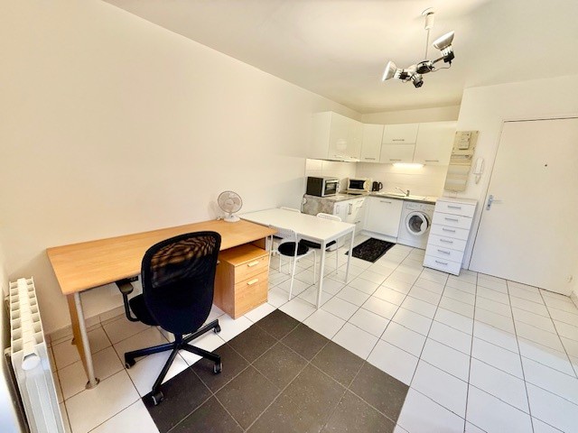 FERNEY VOLTAIRE, T4 132m2 HAB. + 122m2 TERRASSE + GARAGE + CAVE + PK — photo 6