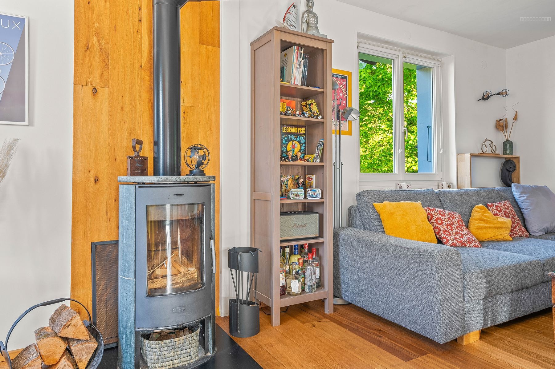 Divonne les Bains, charmante maison individuelle sur 3 niveaux avec un jardin et ruisseau — photo 11