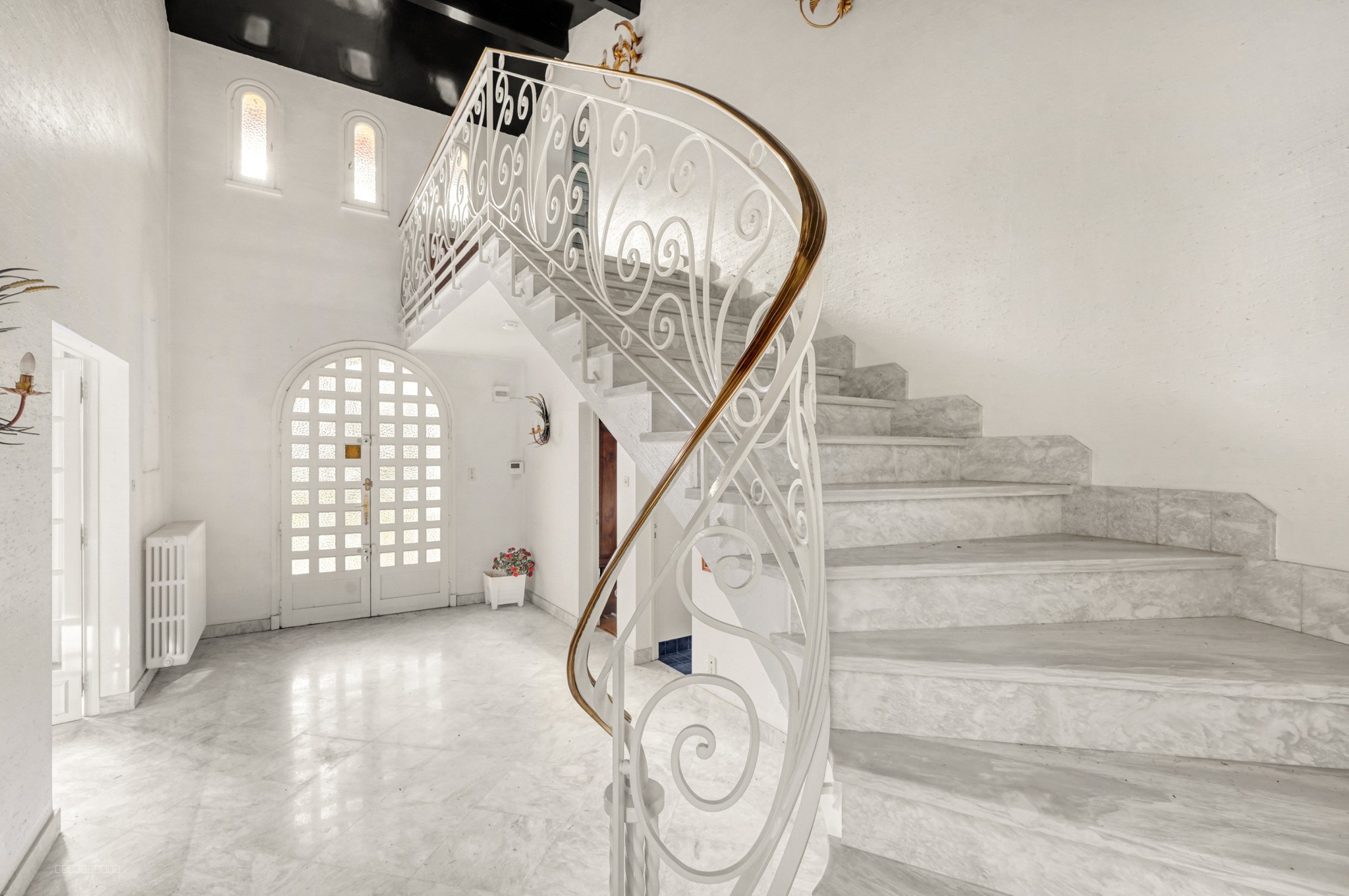 Astéria, Maison Bourgeoise T5, 228 m2 avec grande parcelle - BEAUZELLE Centre — photo 2