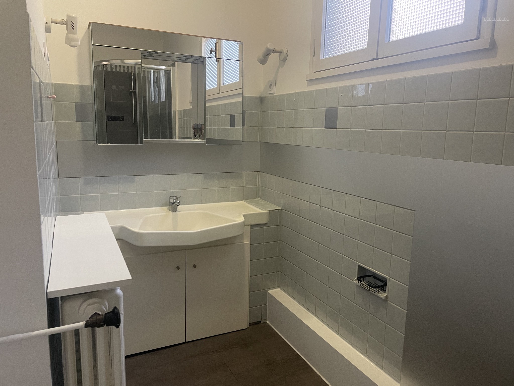 T2 meublé  de 64.28m2 - JOLIMONT — photo 7