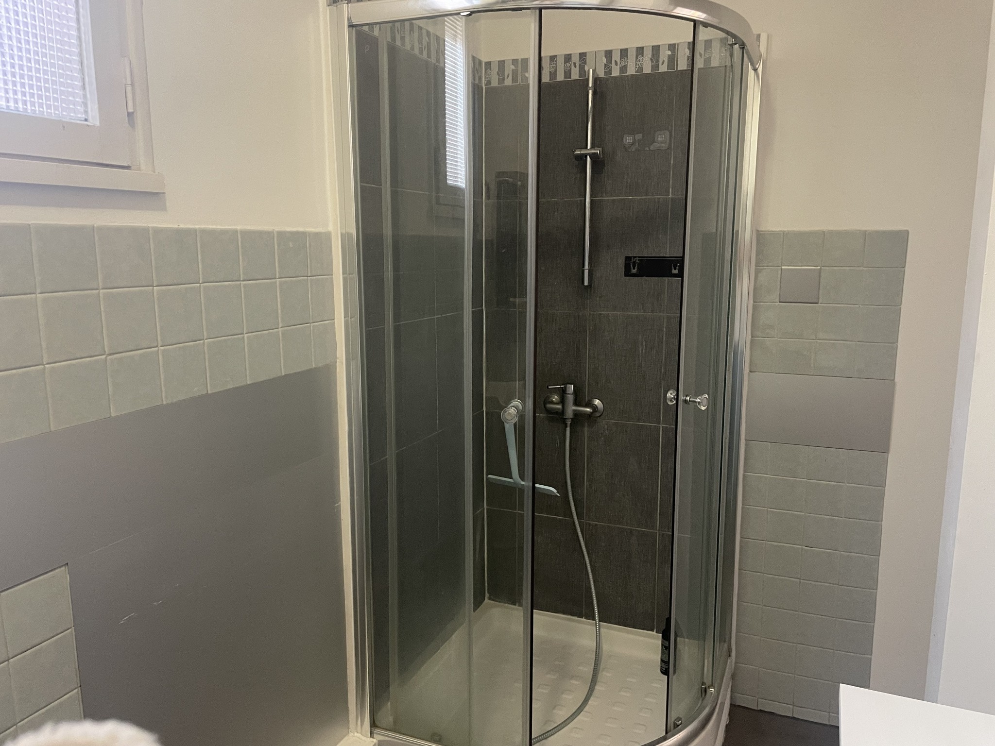 T2 meublé  de 64.28m2 - JOLIMONT — photo 8