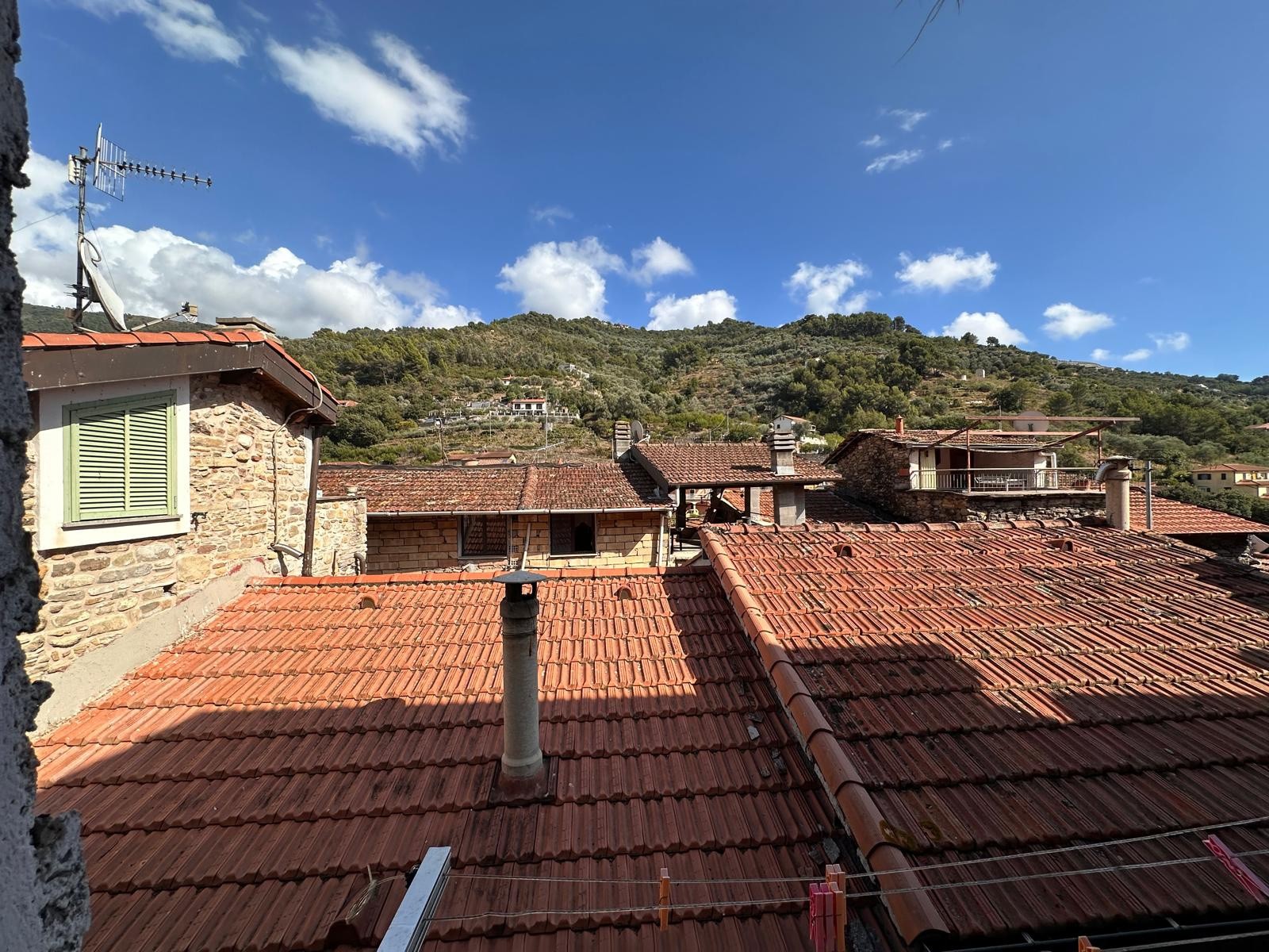 Beau potentiel pour cet appartement au cœur du village de Soldano, à visiter! — photo 3