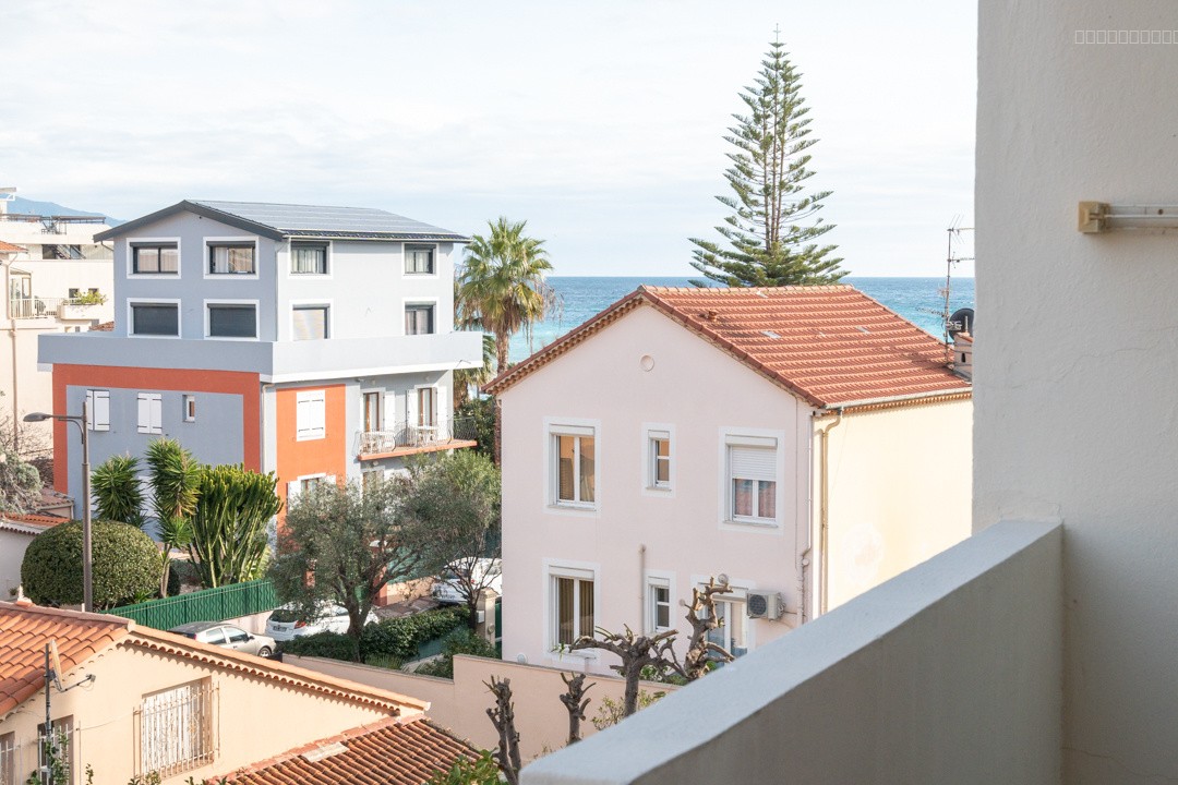 Roquebrune Cap Martin, Plage   joli 2 pièces avec balcon, cave et parking, proche gare et commerces — photo 3