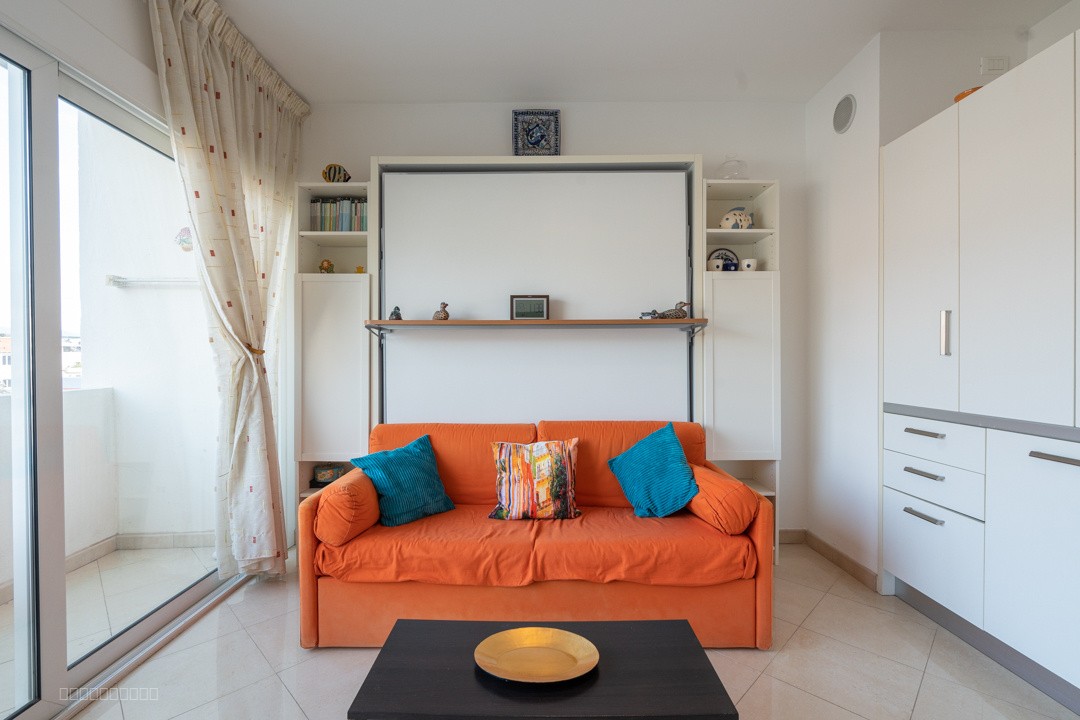 Roquebrune Cap Martin, Plage   joli 2 pièces avec balcon, cave et parking, proche gare et commerces — photo 6