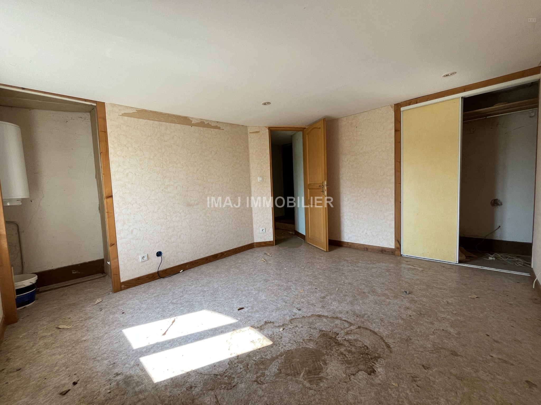 Maison 90m2 à rénover totalement — photo 5
