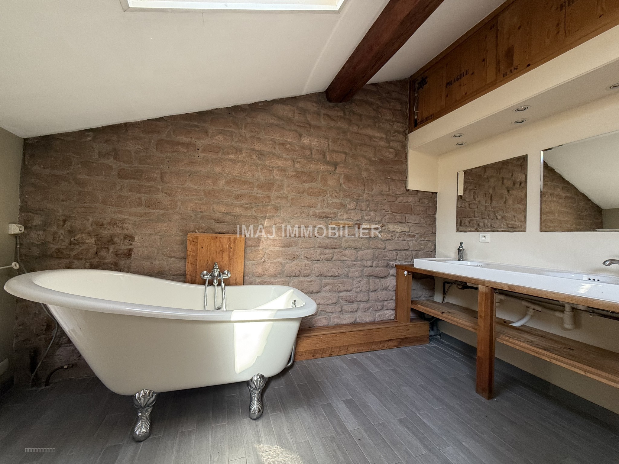 MAISON DE VILLE - 107 m2 - 3 Chambres — photo 8