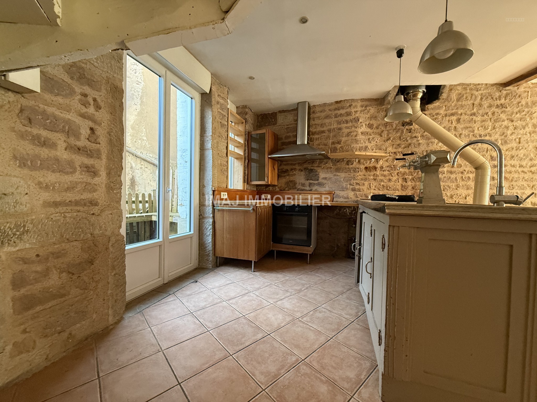MAISON DE VILLE - 107 m2 - 3 Chambres — photo 3