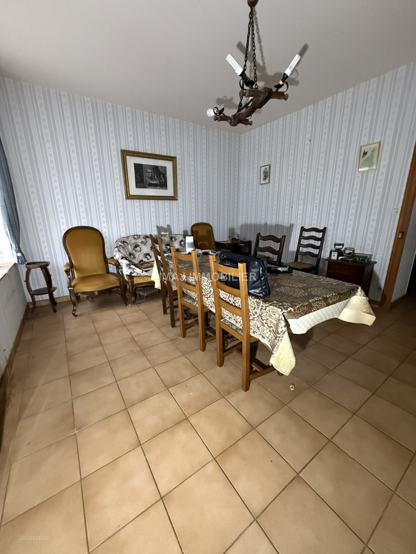 Bains les Bains Maison 185m2 — photo 10