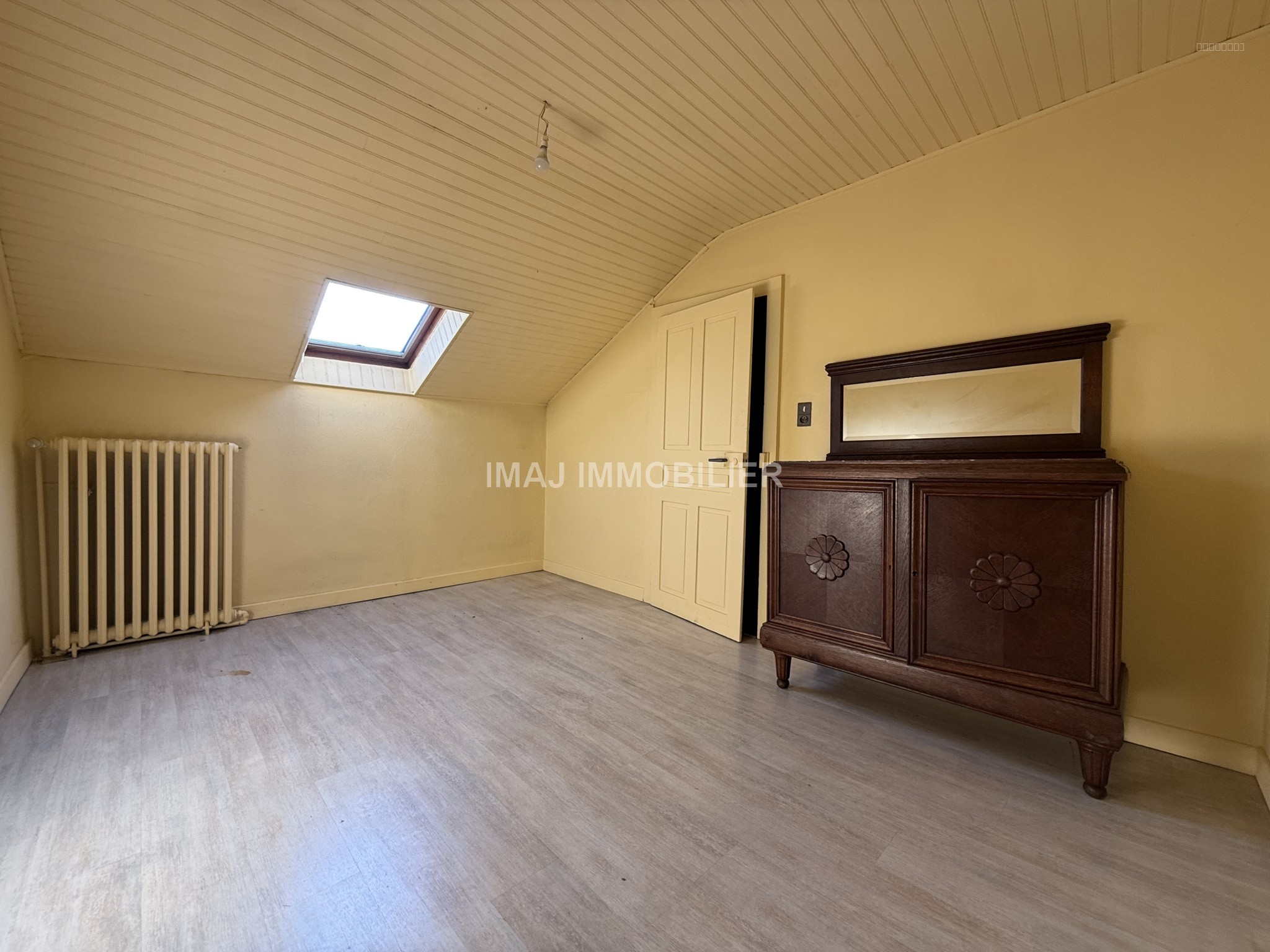 Immeuble - 340 m2 - EPINAL — photo 9