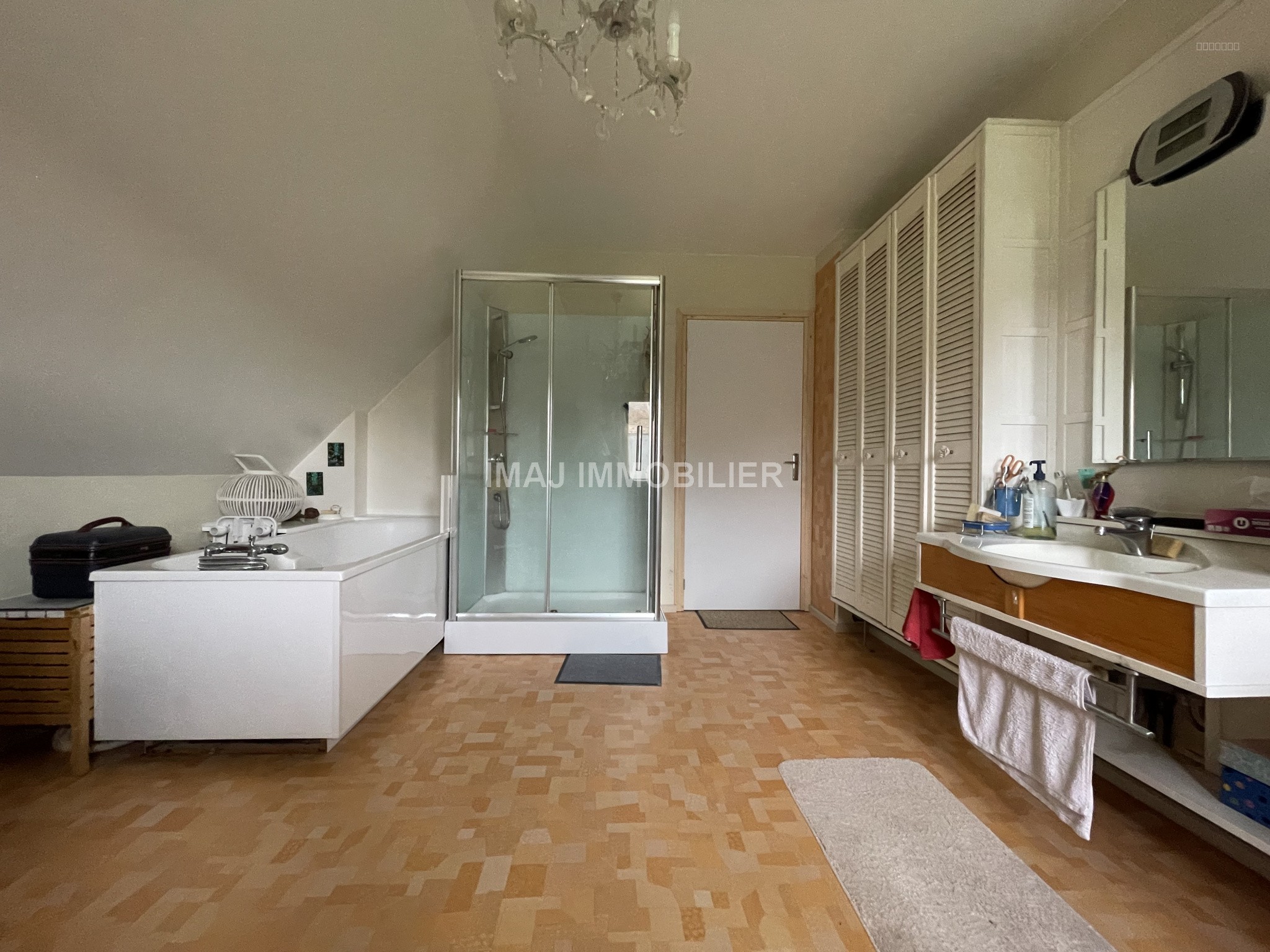 Maison - 211.25 m2 - FONTENAY — photo 13