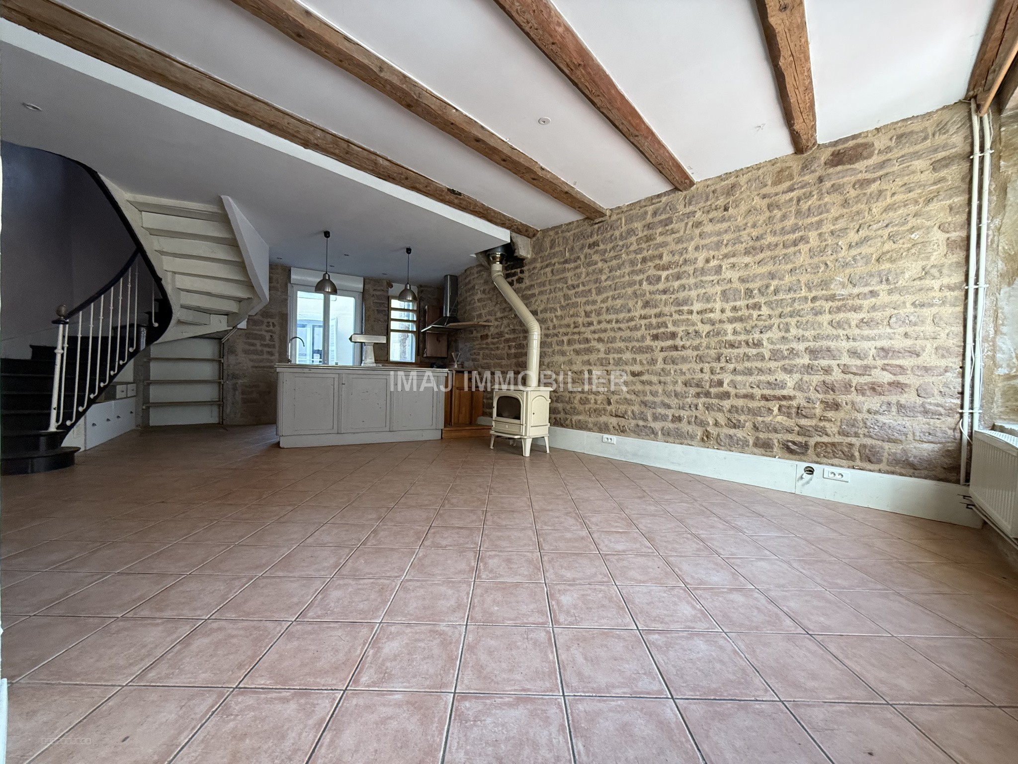 MAISON DE VILLE - 107 m2 - 3 Chambres — photo 4
