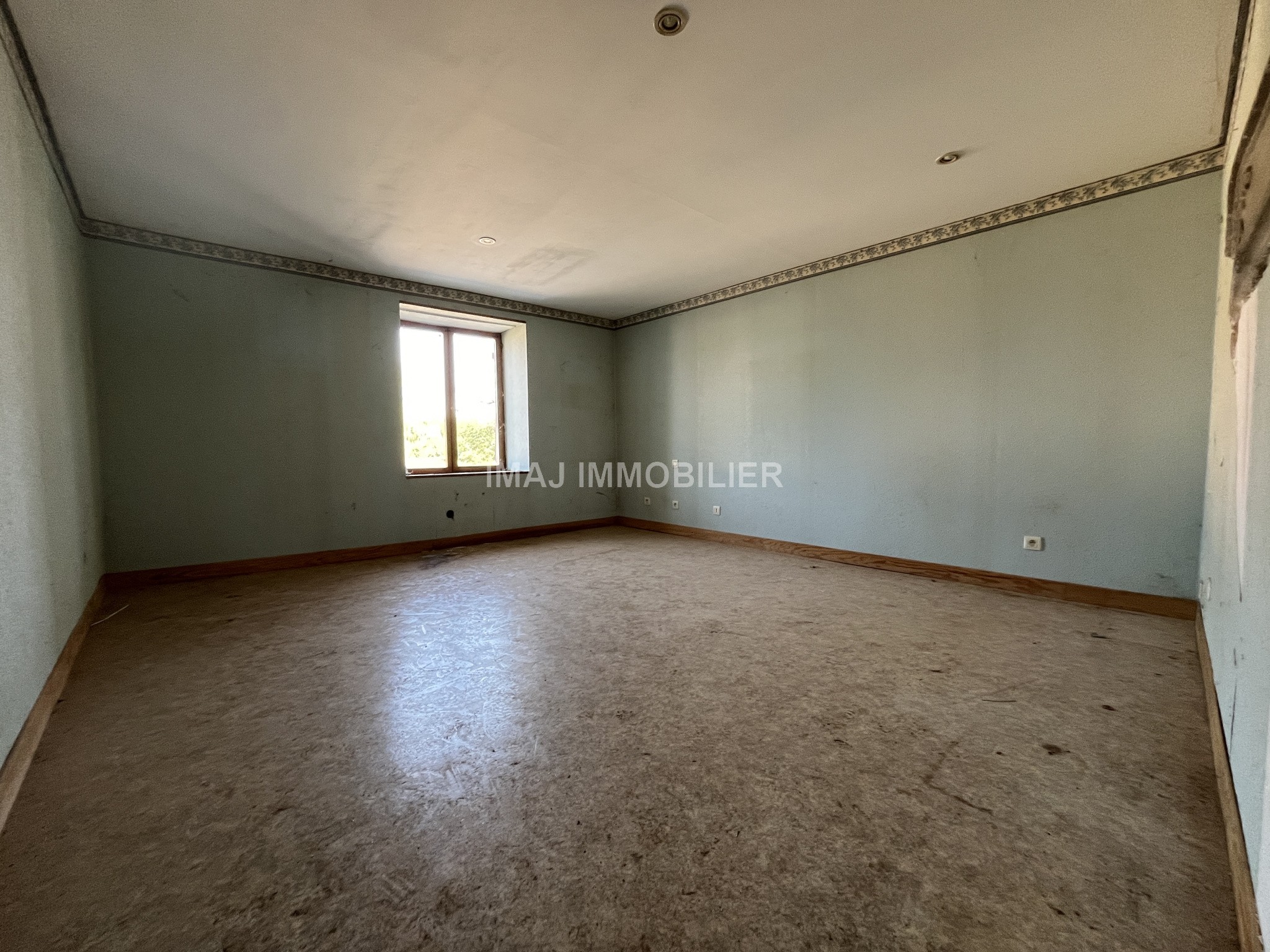 Maison 90m2 à rénover totalement — photo 6