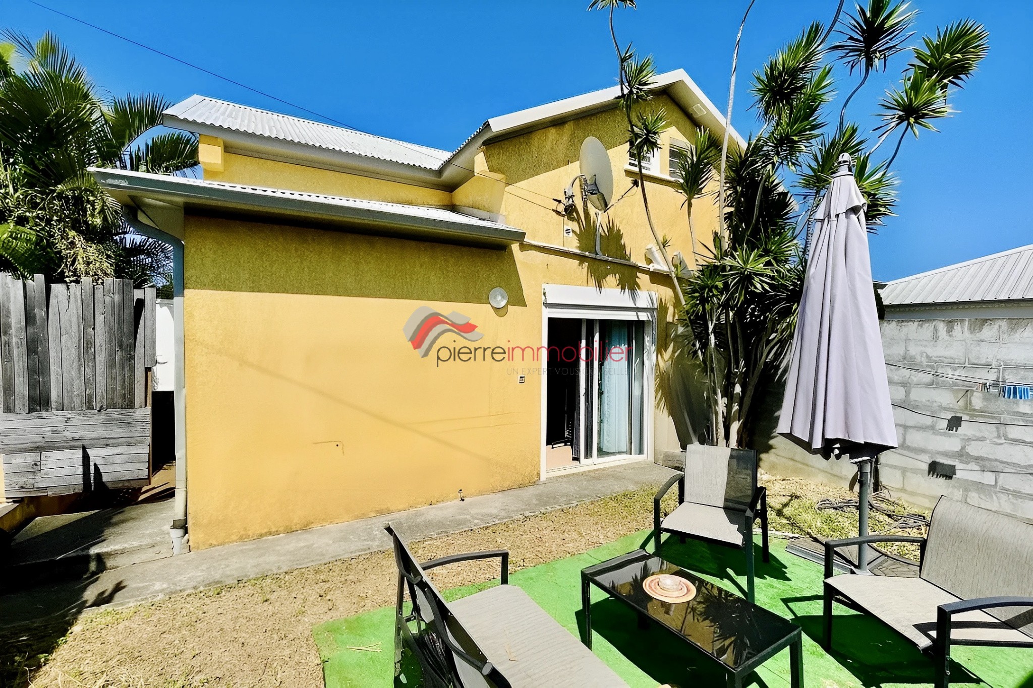Idéal investisseur - Rentabilité 8 % ! Vente en exclusivité en bloc : 5 maisons à La Rivière Saint-Louis — photo 8