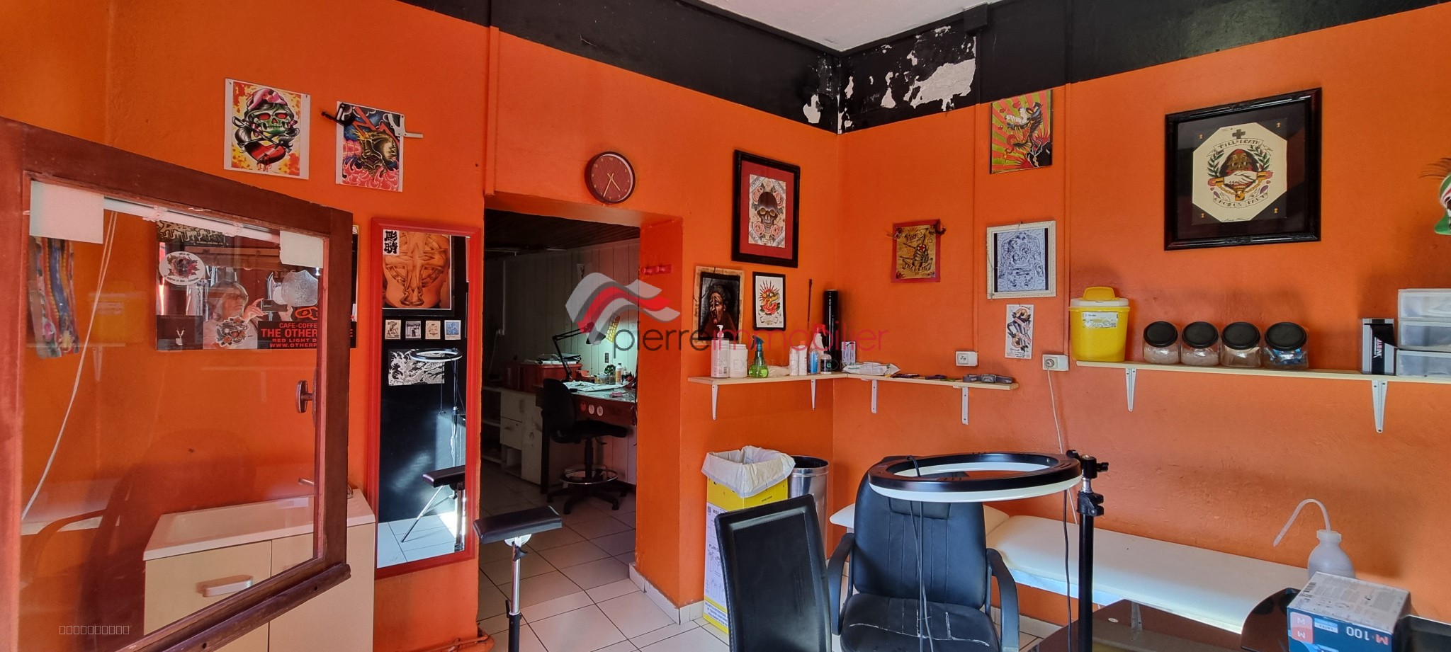 LOCAL COMMERCIAL OU PROFESSIONNEL 38 m2 — photo 4