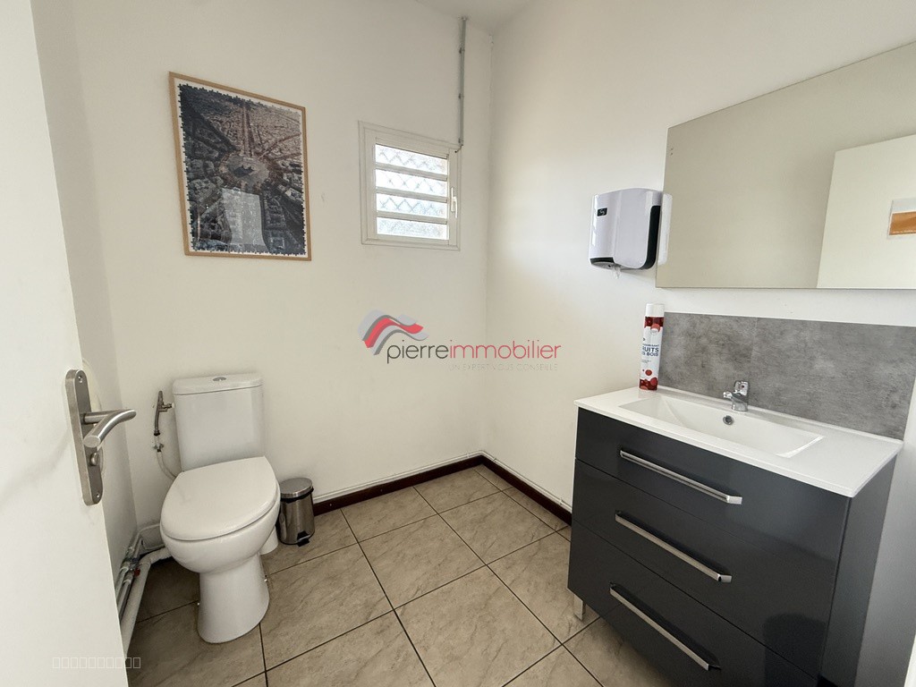 LOCAL PROFESSIONNEL 200 m2 — photo 6